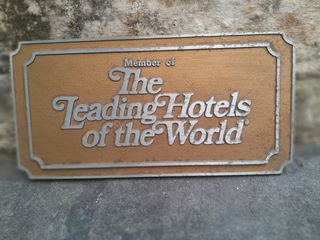 Σπάνια Vintage Μεταλλική Ταμπέλα "Leading Hotels of the World"