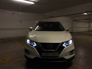 Nissan Qashqai 2020 1.3 DIG-T N-CONNECTA PANORAMA-thumb-1