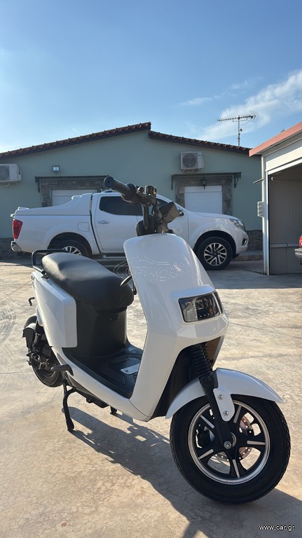 Roller / Scooter 2024