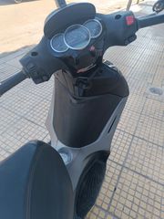 Piaggio Beverly 350 2013 abs-thumb-2