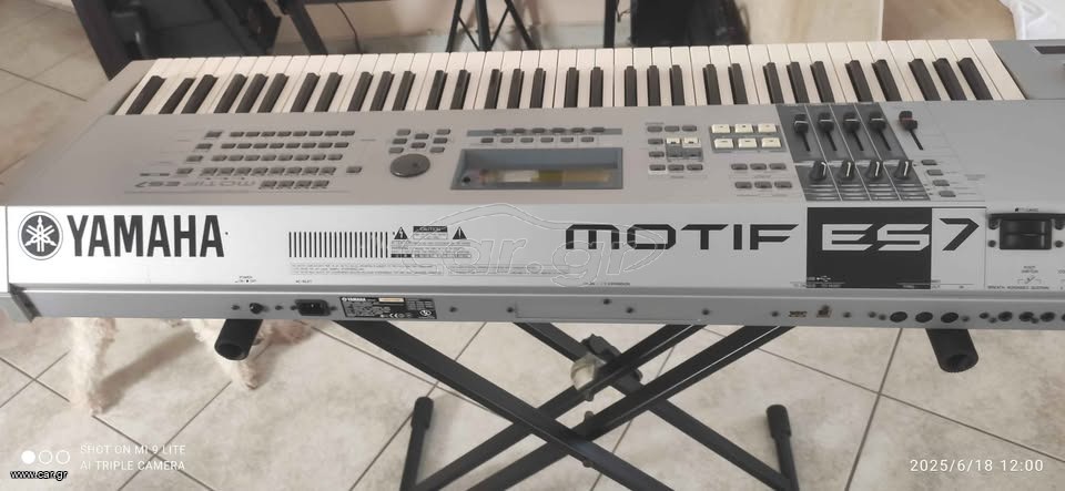 Yamaha Motif Es7 (76)