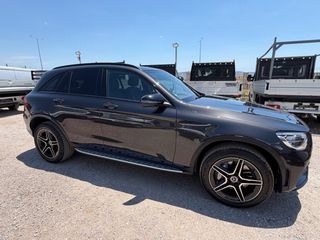 Mercedes-Benz GLC 300 2022 DE 4MATIC 9G-TRONIC AMG LINE PANORAMA AMBIENT LIGHT CAMERA36-thumb-7
