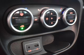 Fiat 500L 2017 Trekking Comfort+ Δερμα Navi Οθόνη Camera° LM 17'-thumb-30
