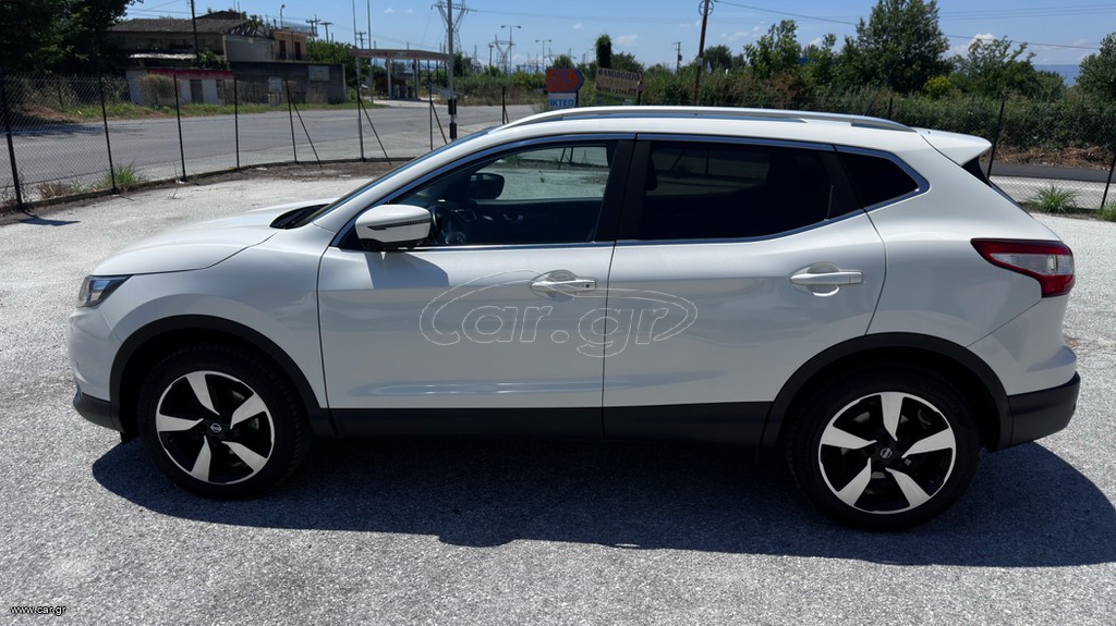 Nissan Qashqai 2016 FULL EXTRA PANORAMA NAVI