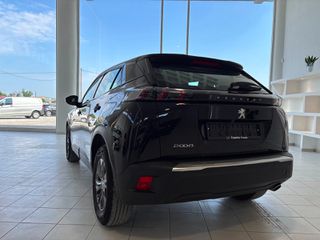 Peugeot 2008 2021-thumb-5