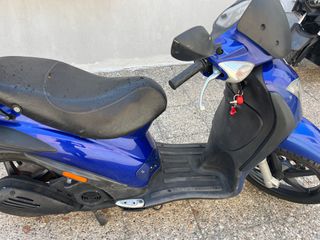 Piaggio Liberty 125 2009-thumb-5