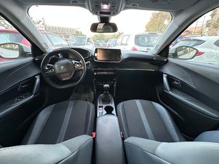 Peugeot 2008 2020 1.5 Blue HDi Allure-thumb-4
