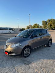 Lancia Ypsilon 2013