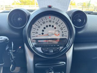Mini Countryman 2014 MINI Cooper Pepper II Auto-thumb-19