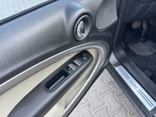 Mini Countryman 2014 MINI Cooper Pepper II Auto-thumb-17