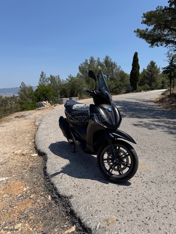Piaggio Beverly 400 2022 S HPE