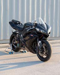 Yamaha YZF-R1 2008-thumb-1