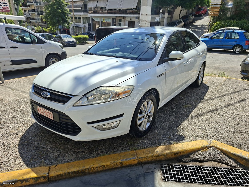 Ford Mondeo 2011 GHIA 1,6  180h FULL EXTRA