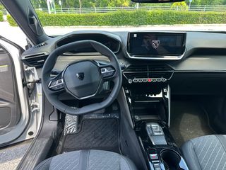 Peugeot 2008 2026 ALLURE HYBRID-thumb-16