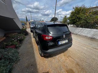 Renault Captur 2014-thumb-2