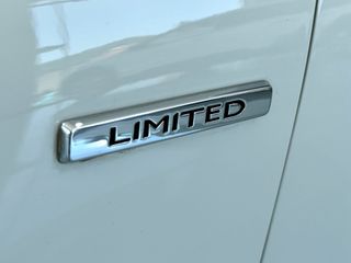 Renault Clio 2017 87.580KM ! LIMITED EDITION-thumb-37