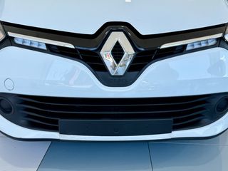 Renault Clio 2017 87.580KM ! LIMITED EDITION-thumb-40