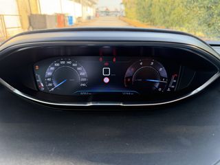 Peugeot 3008 2019 ALLURE GRIP CONTROL-thumb-13