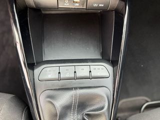 Kia Rio 2017 1.2-thumb-15