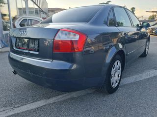 Audi A4 2003-thumb-4