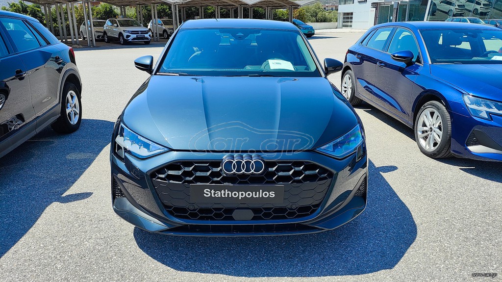 Audi A3 2025 SB Comfort 30 TFSI Hybrid S tronic