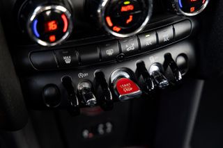 Mini Cooper 2019-thumb-17