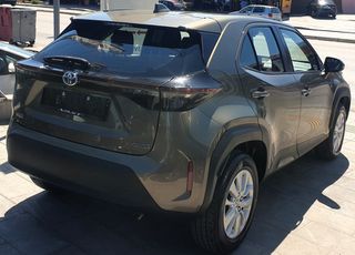 Toyota Yaris Cross 2022 ACTIVE-thumb-12