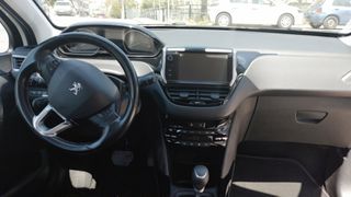 Peugeot 2008 2016-thumb-3