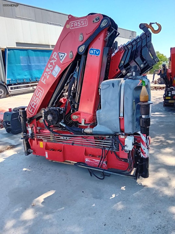 Γερανοί Fassi 2008 235 XP