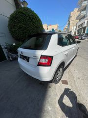 Skoda Fabia 2017-thumb-1