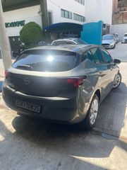 Opel Astra 2018-thumb-5