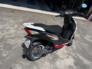 Sym Jet 4 2016-thumb-3