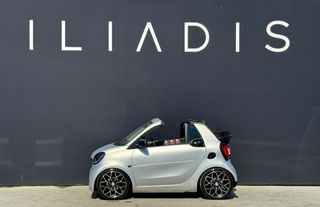 Smart ForTwo 2018 CABRIO-thumb-1