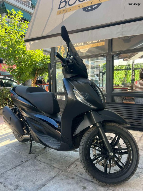Piaggio Beverly 400 2024