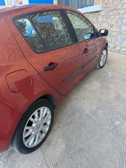 Renault Clio 2006 1.4 16V 98HP-thumb-11