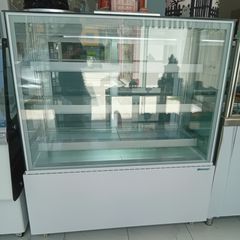 Βιτρίνα ψυγείο ζαχαροπλαστείου