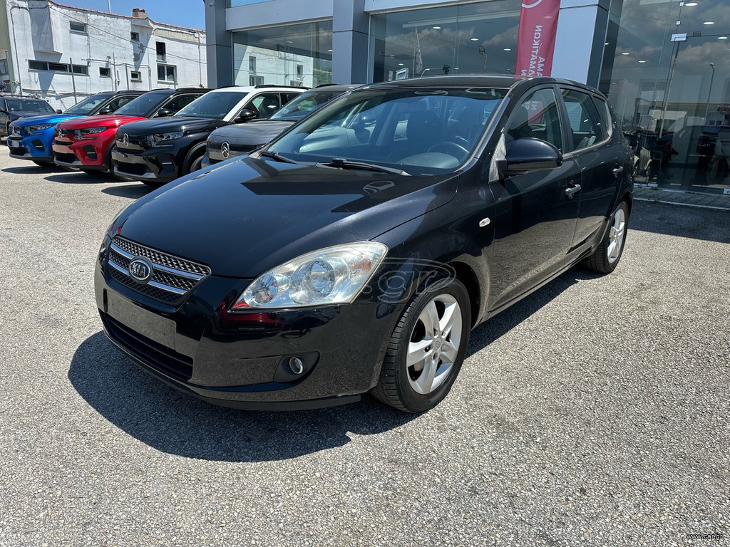 Kia Ceed / cee'd 2010 1.4 STYLE