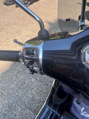 Vespa GTS 300 2025 SUPER-thumb-12
