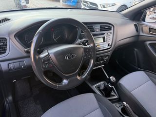 Hyundai i 20 2018-thumb-8