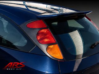 Πίσω Μασκάκια Φανών Ford Focus Mk1 (1998-2004)