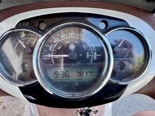 Piaggio Beverly 300i 2013-thumb-5