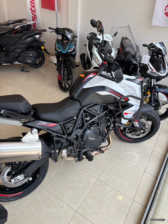 Benelli TRK 702 2026