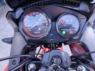 Honda CBF 125 2011-thumb-3