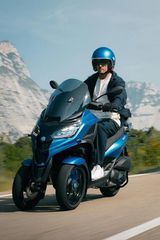 Piaggio MP3 310 2026 MP3-310 S-thumb-1