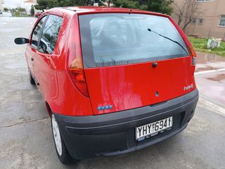 Fiat Punto 2000-thumb-12