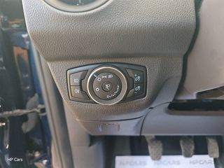 Ford Transit Courier 2021-thumb-43