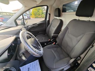 Ford Transit Courier 2021-thumb-17