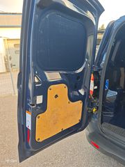 Ford Transit Courier 2021-thumb-18
