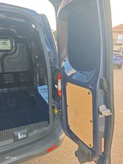 Ford Transit Courier 2021-thumb-20