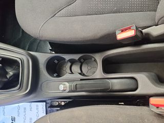 Ford Transit Courier 2021-thumb-35